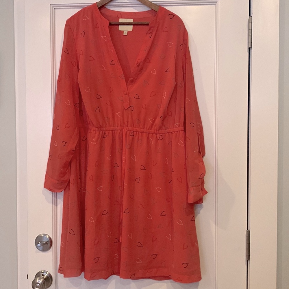 Tunic style ModCloth dress with wishbone pattern, sheer sleeves, and pockets